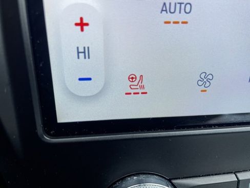 Used 2024 Ford Edge Titanium image 26