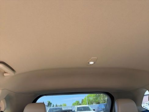 Used 2022 Ford Edge SEL AWD/4WD image 24