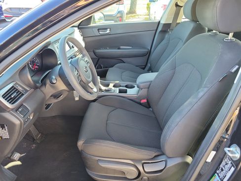 Used 2017 Kia Optima LX w/ Option Group 014 image 20