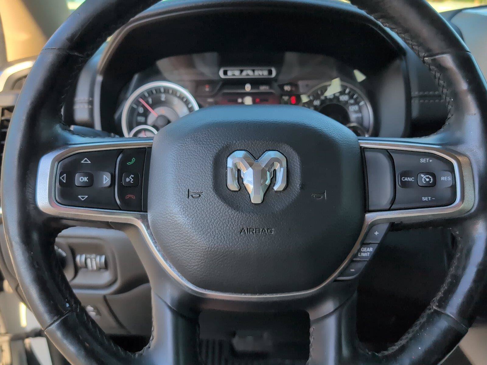 Used 2019 RAM 1500 Laramie AWD/4WD image 25