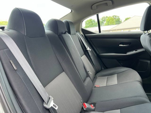 Used 2021 Nissan Sentra SV FWD image 21