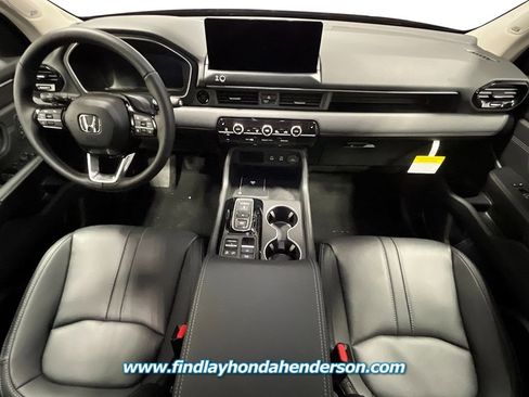 New 2026 Honda Pilot Touring image 16