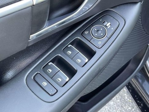 Used 2020 Hyundai Sonata SEL w/ Cargo Package image 17