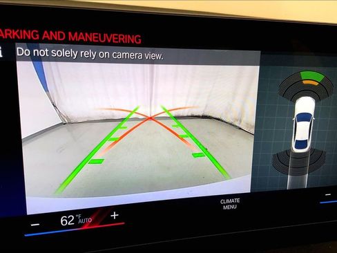 Certified 2023 BMW i4 eDrive35 w/ Premium Package RWD image 17