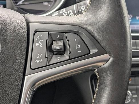 Used 2017 Buick Encore Essence image 31