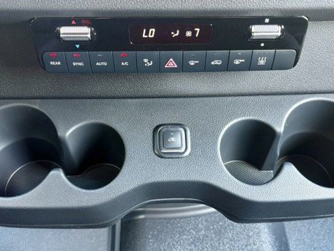 New 2026 Mercedes-Benz Sprinter 2500 image 11