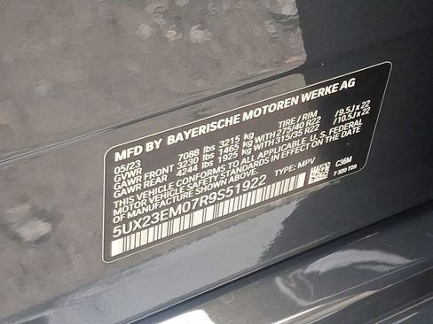 Certified 2024 BMW X7 xDrive40i w/ M Sport Package image 30