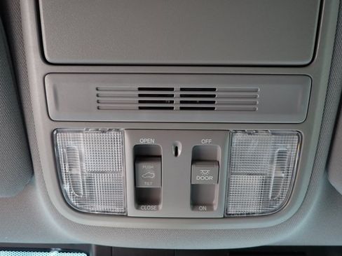 Used 2020 Honda CR-V EX image 24