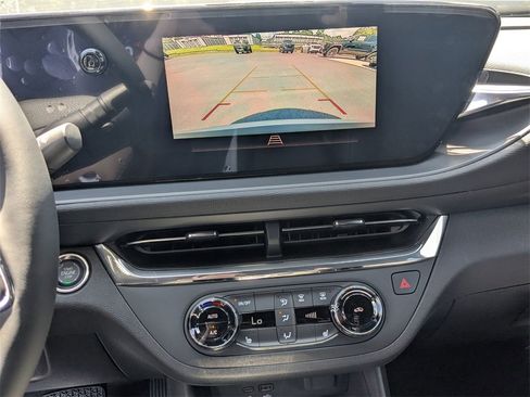 New 2025 Buick Envista Preferred w/ Convenience I Package image 15