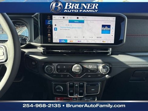 New 2026 Jeep Wrangler Unlimited Rubicon image 20