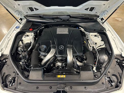 Used 2020 Mercedes-Benz SL 550 image 54
