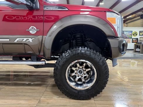 Used 2015 Ford F250 Lariat w/ Lariat Ultimate Package AWD/4WD image 4