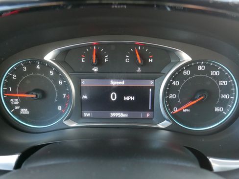 Certified 2023 Chevrolet Traverse LT w/ Midnight/Sport Edition AWD/4WD image 34