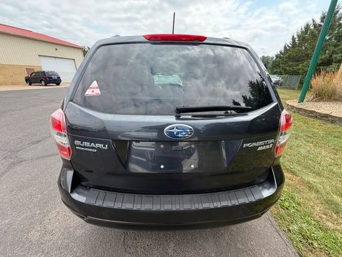 Used 2015 Subaru Forester 2.5i Premium w/ All-Weather Package AWD/4WD image 2