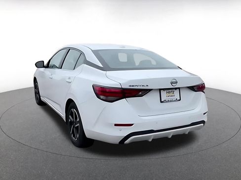 Used 2025 Nissan Sentra SV image 11