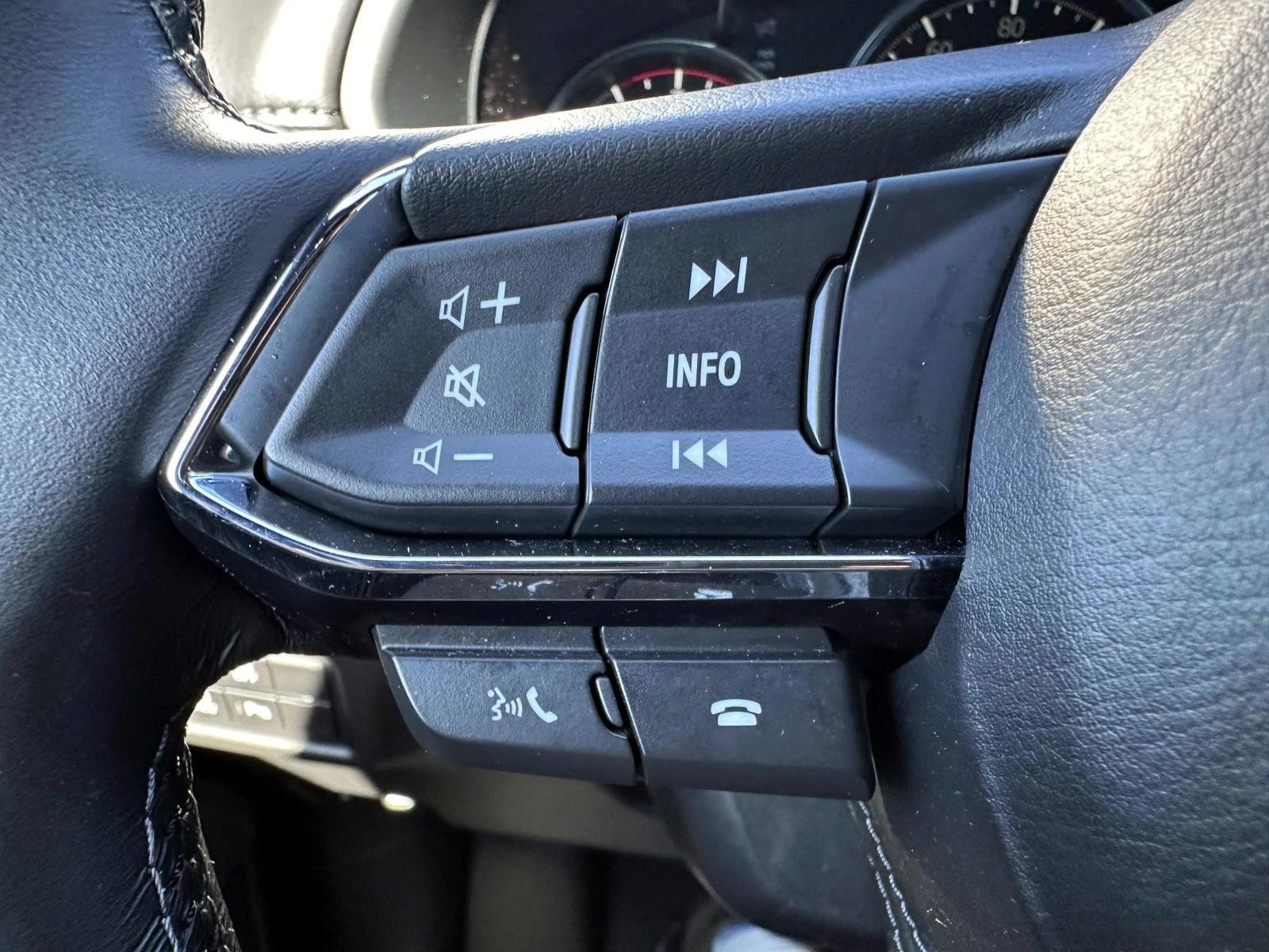 Used 2023 MAZDA CX-5 Signature AWD/4WD image 18