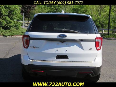 Used 2016 Ford Explorer 4WD Police Interceptor w/ Ready For The Road Package image 8