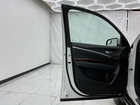 Used 2019 Acura MDX FWD image 18