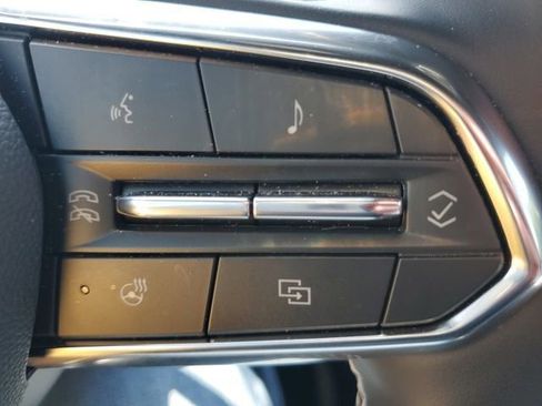 Used 2025 Chevrolet Traverse High Country FWD image 30