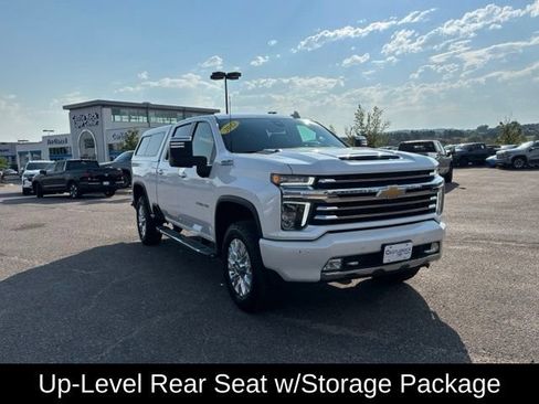 Used 2022 Chevrolet Silverado 2500 High Country w/ Technology Package AWD/4WD image 9