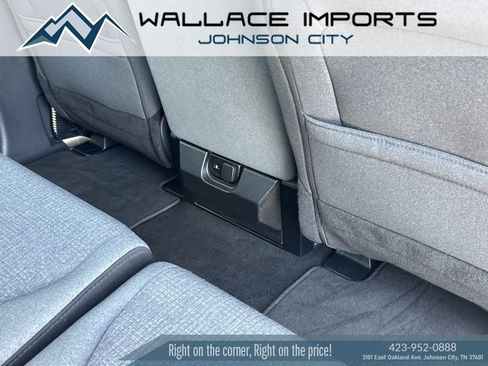 Used 2025 Ford F150 XLT w/ Equipment Group 301A Standard AWD/4WD image 36