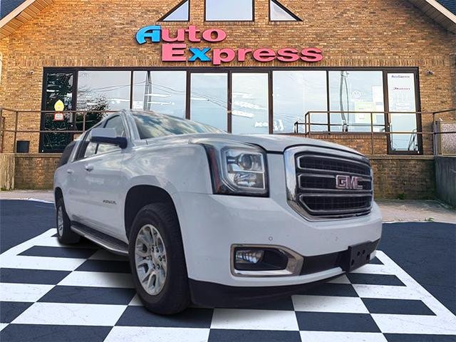 Used 2019 GMC Yukon XL SLT w/ Open Road Package AWD/4WD image 1