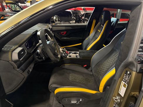 Used 2024 Lamborghini Urus Performante image 22