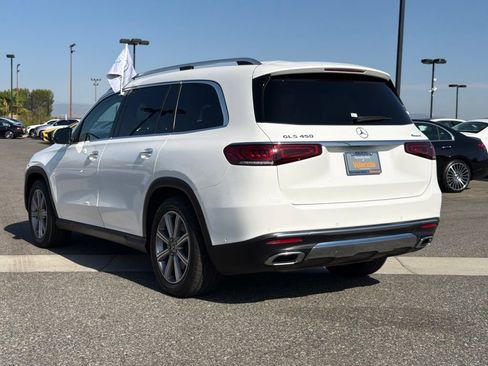 Used 2023 Mercedes-Benz GLS 450 4MATIC image 10