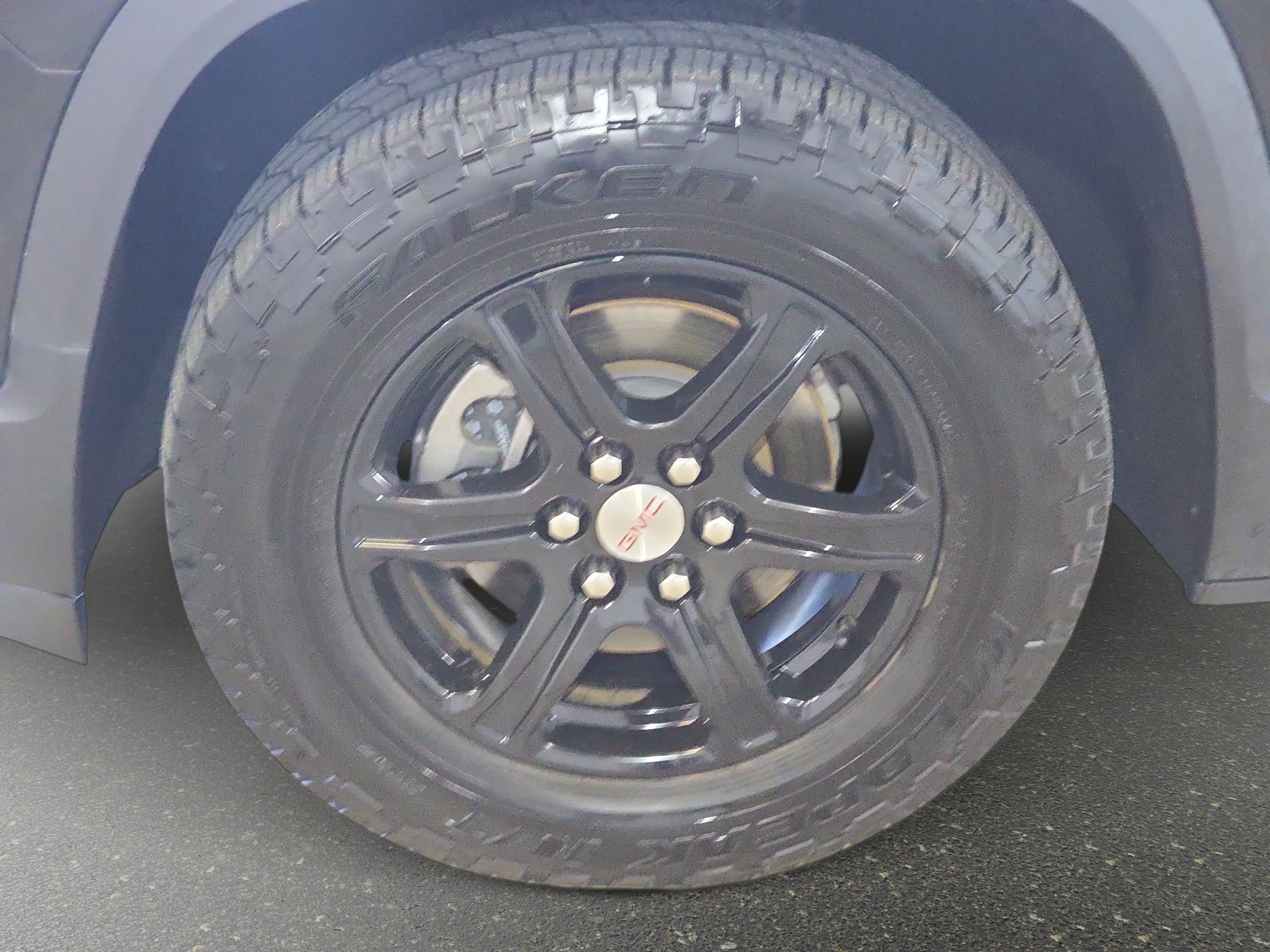 Used 2020 GMC Acadia AT4 w/ Trailering Package AWD/4WD image 32