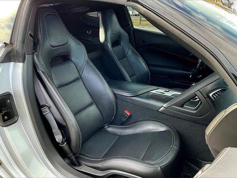 Used 2019 Chevrolet Corvette Stingray Coupe w/ Battery Protection Package image 5