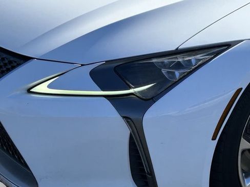 Used 2018 Lexus LC 500 Coupe w/ Sport Package RWD image 31