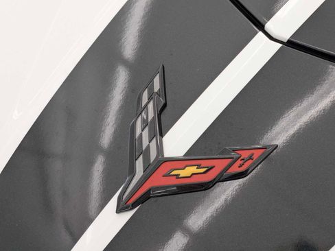 Used 2022 Chevrolet Corvette Stingray Preferred Conv w/ Z51 Performance Package RWD image 13
