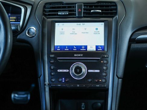 Used 2017 Ford Fusion Energi Titanium image 18