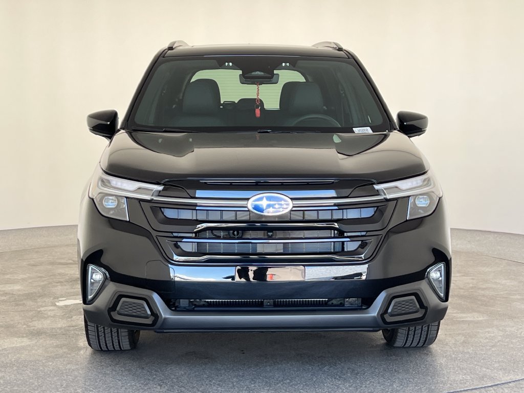 New 2026 Subaru Forester Touring AWD/4WD image 10