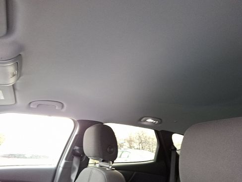 Used 2021 Chevrolet Blazer LT image 21