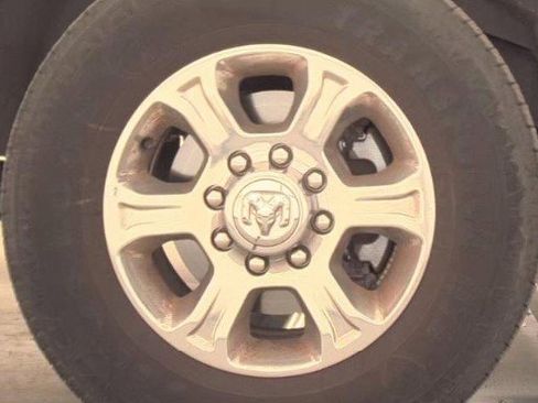 Used 2024 RAM 2500 Big Horn w/ Bed Utility Group image 8