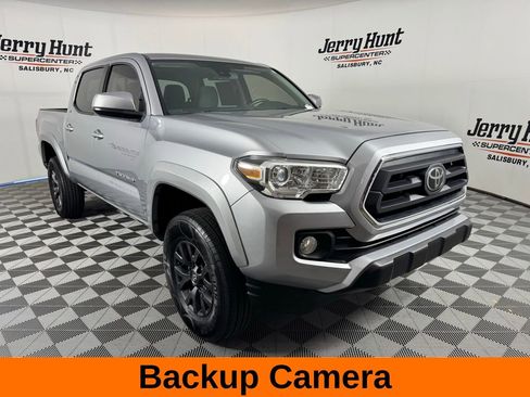 Used 2021 Toyota Tacoma SR5 w/ SR5 Appearance Package (SM) RWD image 5