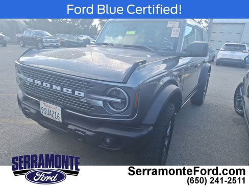 Certified 2025 Ford Bronco Badlands AWD/4WD image 3