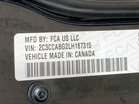 Used 2020 Chrysler 300 S image 33