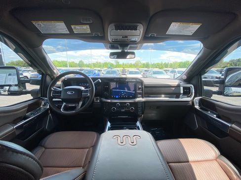 Used 2024 Ford F250 King Ranch w/ Chrome Package AWD/4WD image 25