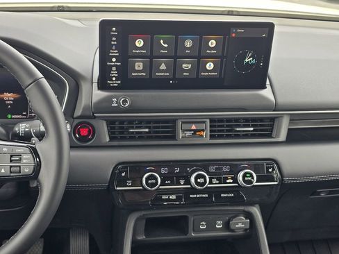 New 2026 Honda Pilot Touring image 16