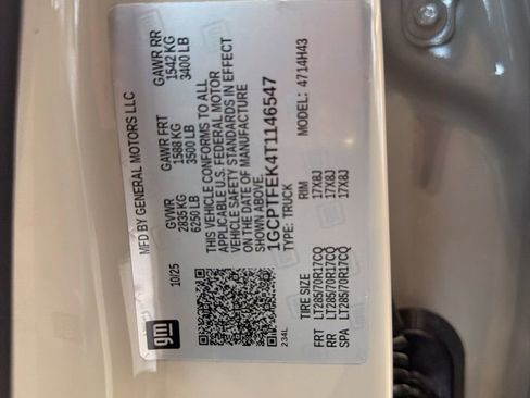 New 2026 Chevrolet Colorado ZR2 w/ Technology Package image 54