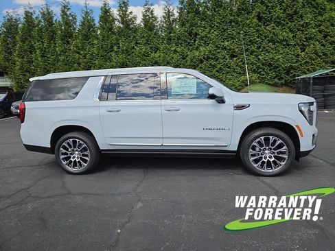 New 2026 GMC Yukon XL Denali w/ Denali Reserve Package AWD/4WD image 8