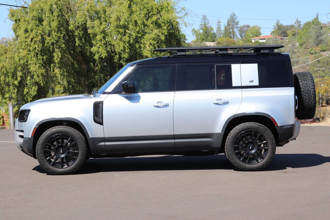 Used 2020 Land Rover Defender 110 SE AWD/4WD image 6