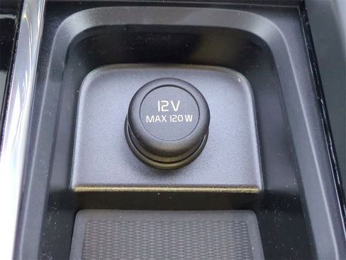 New 2026 Volvo XC60 B5 Core w/ Protection Package Premier image 30