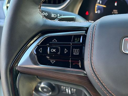 New 2025 Jeep Grand Cherokee Summit w/ Adv Protech Group IV image 19