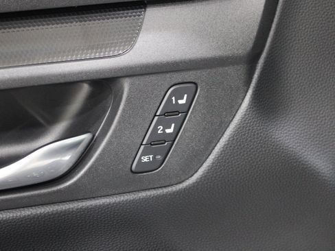 Used 2025 Honda CR-V Sport-L image 8