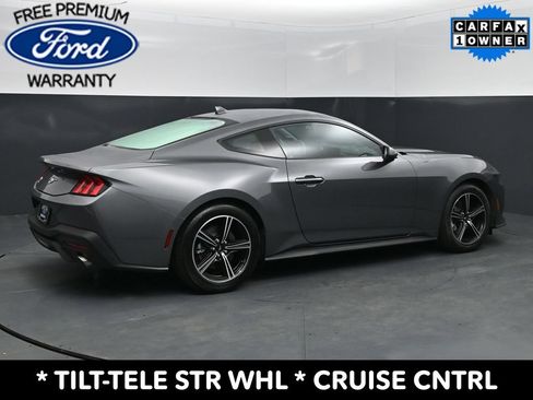 Used 2025 Ford Mustang Coupe RWD image 9