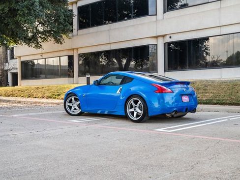 Used 2012 Nissan 370Z Coupe image 16