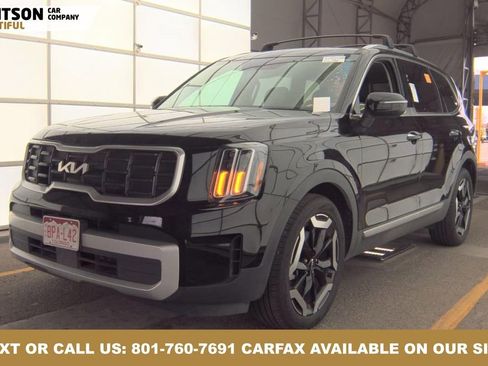 Used 2025 Kia Telluride S image 1